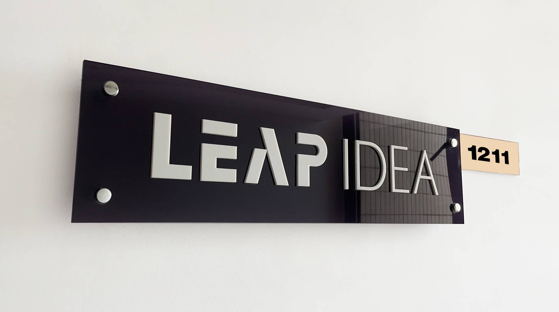 e20a0e5bab12b7b0f7b07f9656a37eb